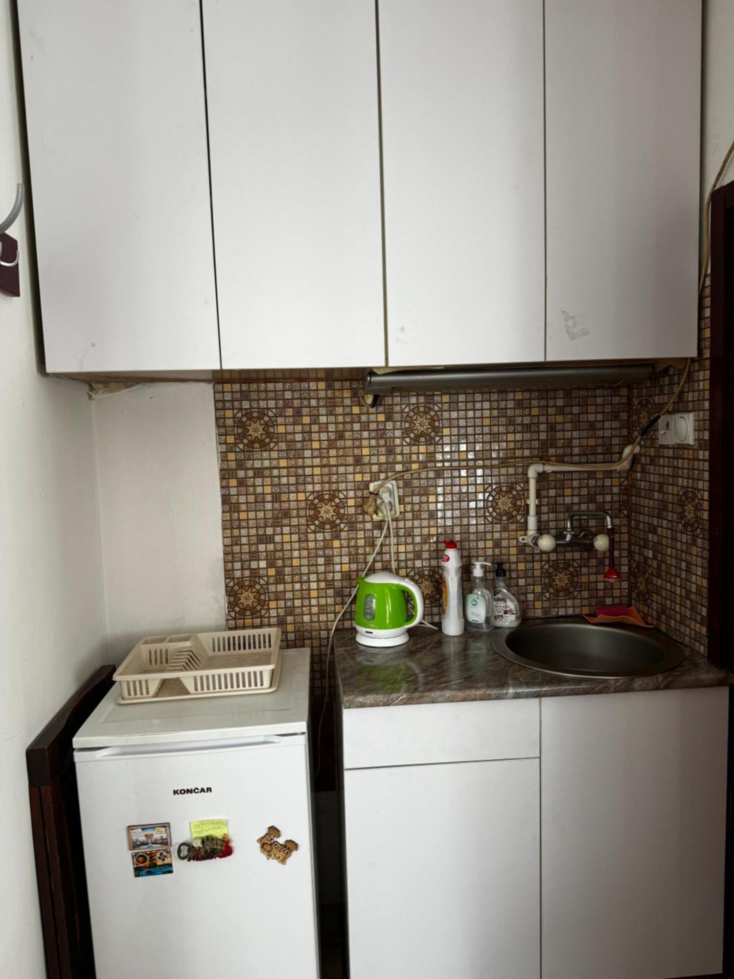 Best Location - Modern Flat In Heart Of City Center Ni Екстериор снимка