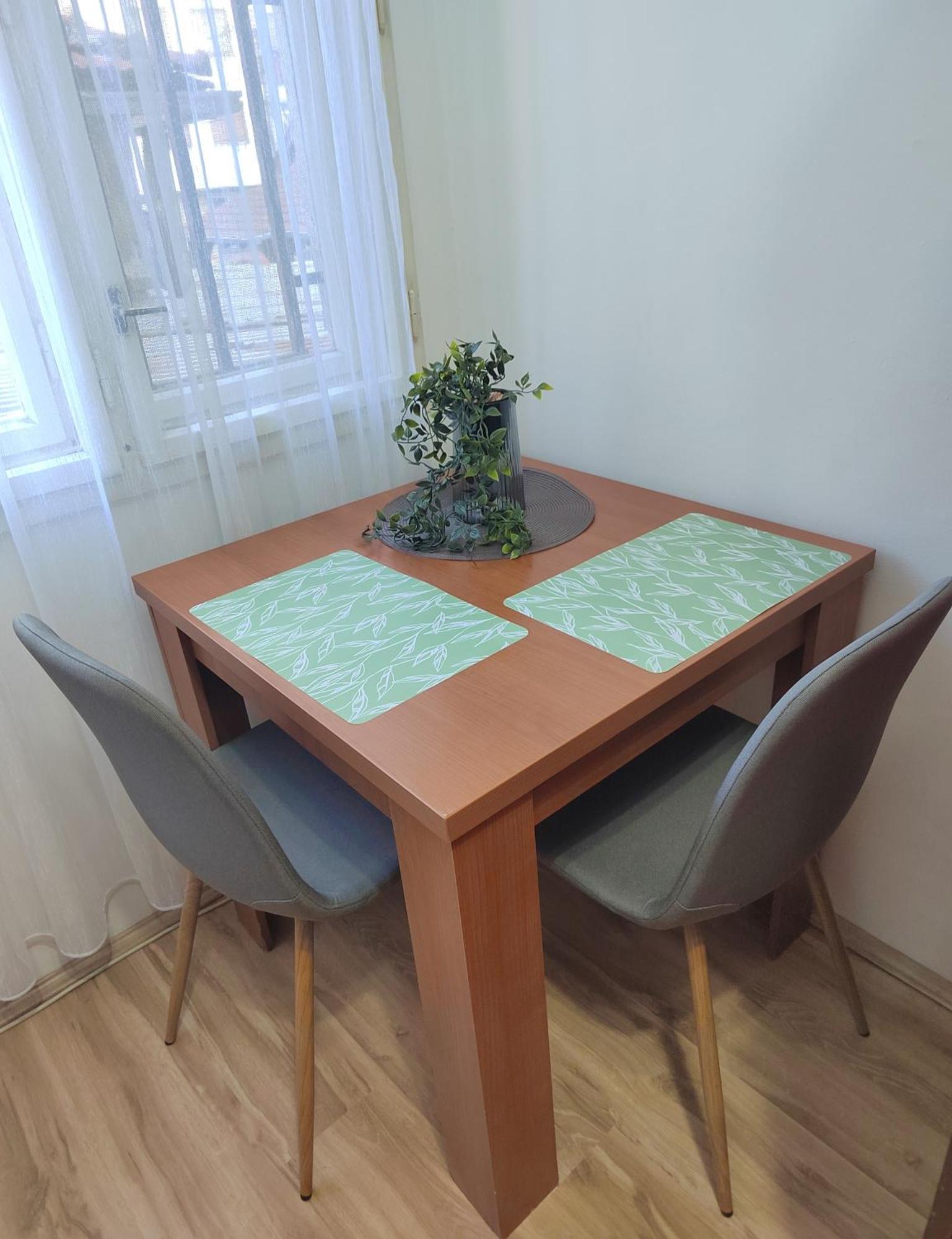 Best Location - Modern Flat In Heart Of City Center Ni Екстериор снимка